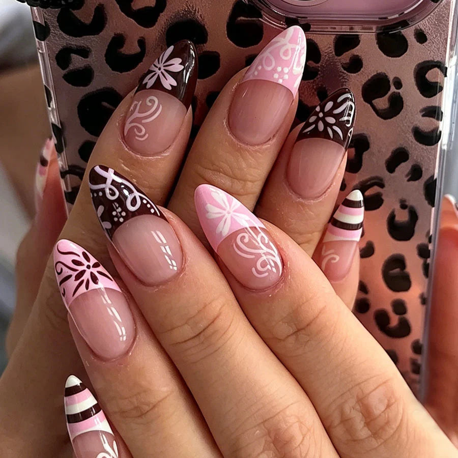 Press-On Nail Set Stiletto Floral & Geometric