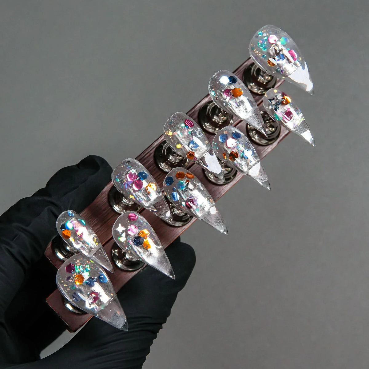 Press-On Nail Set Stiletto Glitter & Ombre Glue-Free