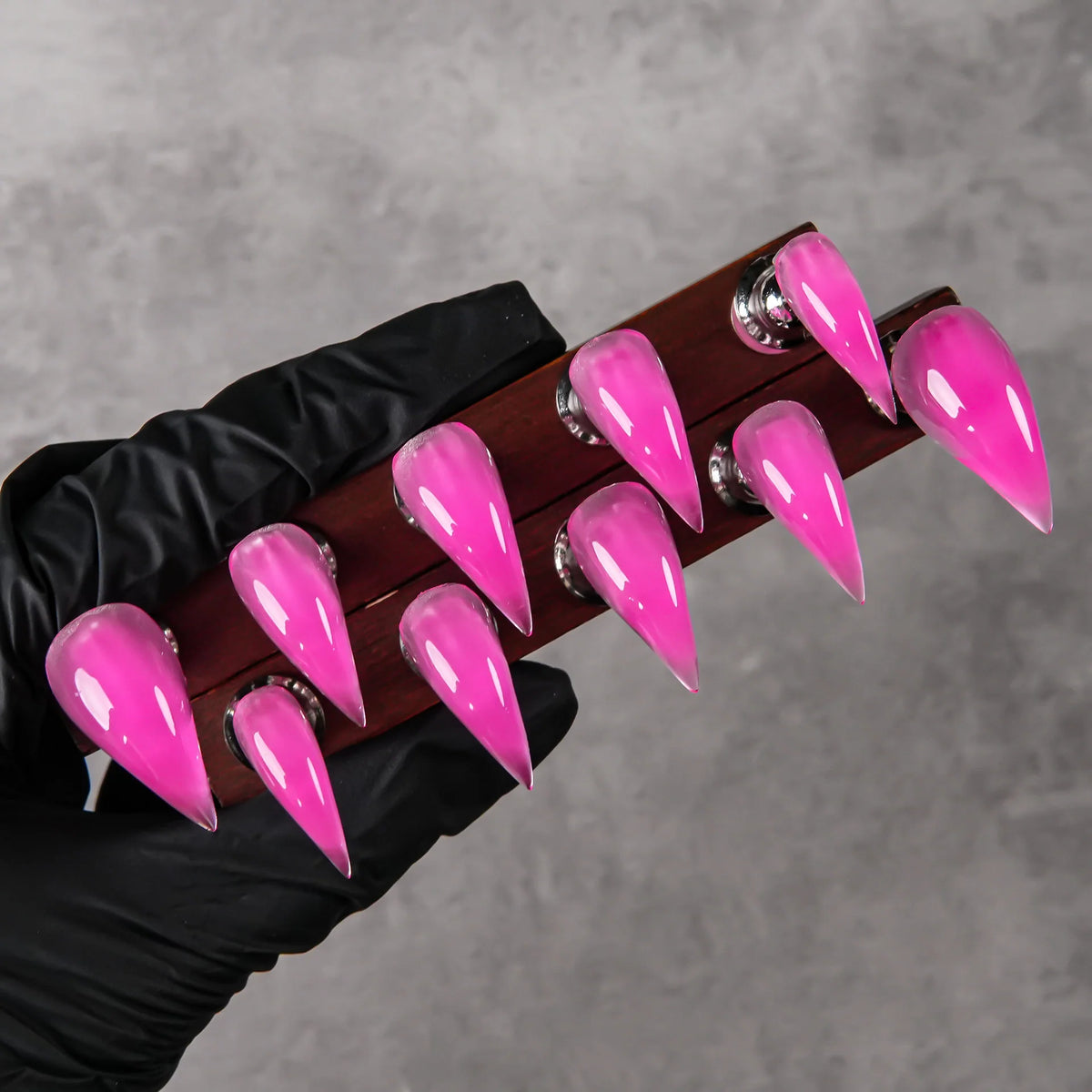 Press-On Nail Set Stiletto High-Gloss Acrylic