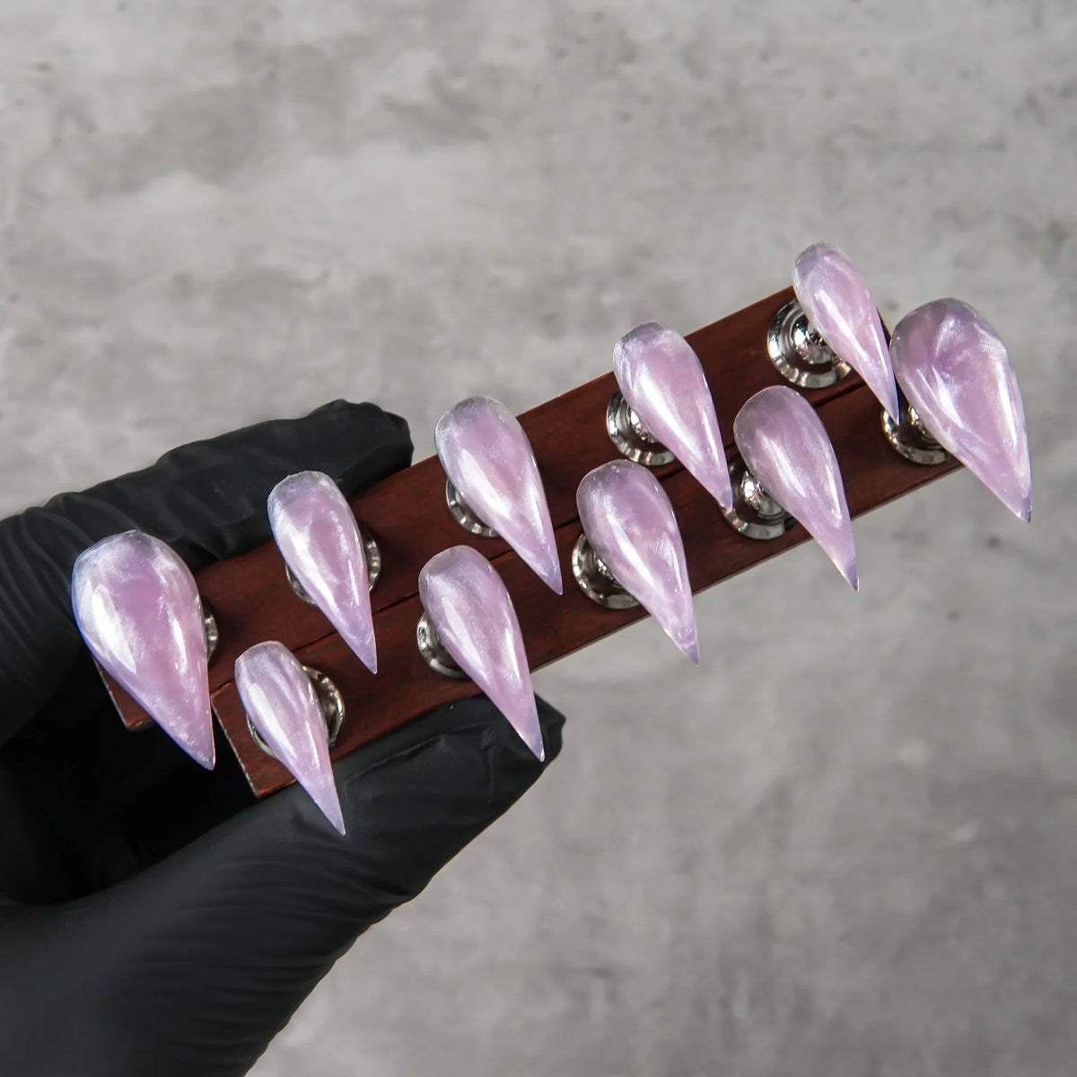 Press-On Nail Set Stiletto High-Gloss Self-Adhesive & Reusable