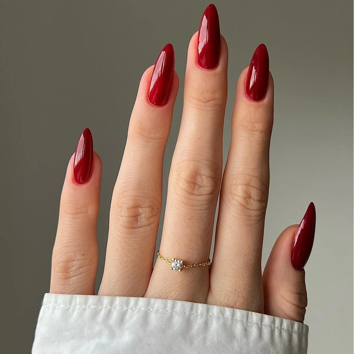 Press-On Nail Set Stiletto Matte With Adhesive Strips