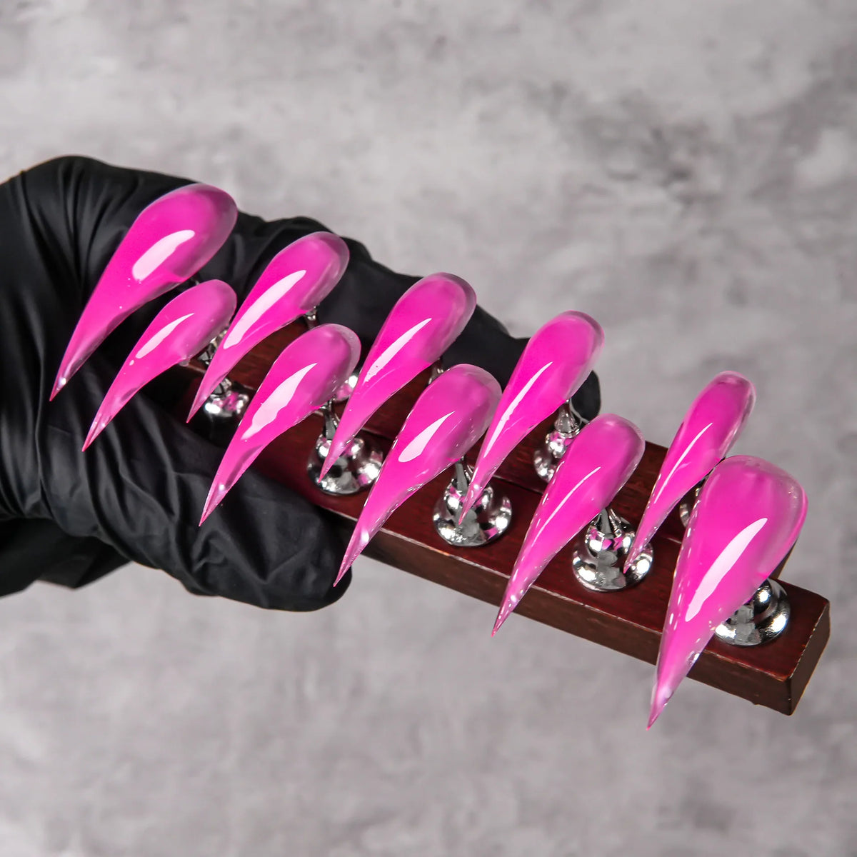 Press-On Nail Set Stiletto Multiple Sizes Reusable & Easy Application