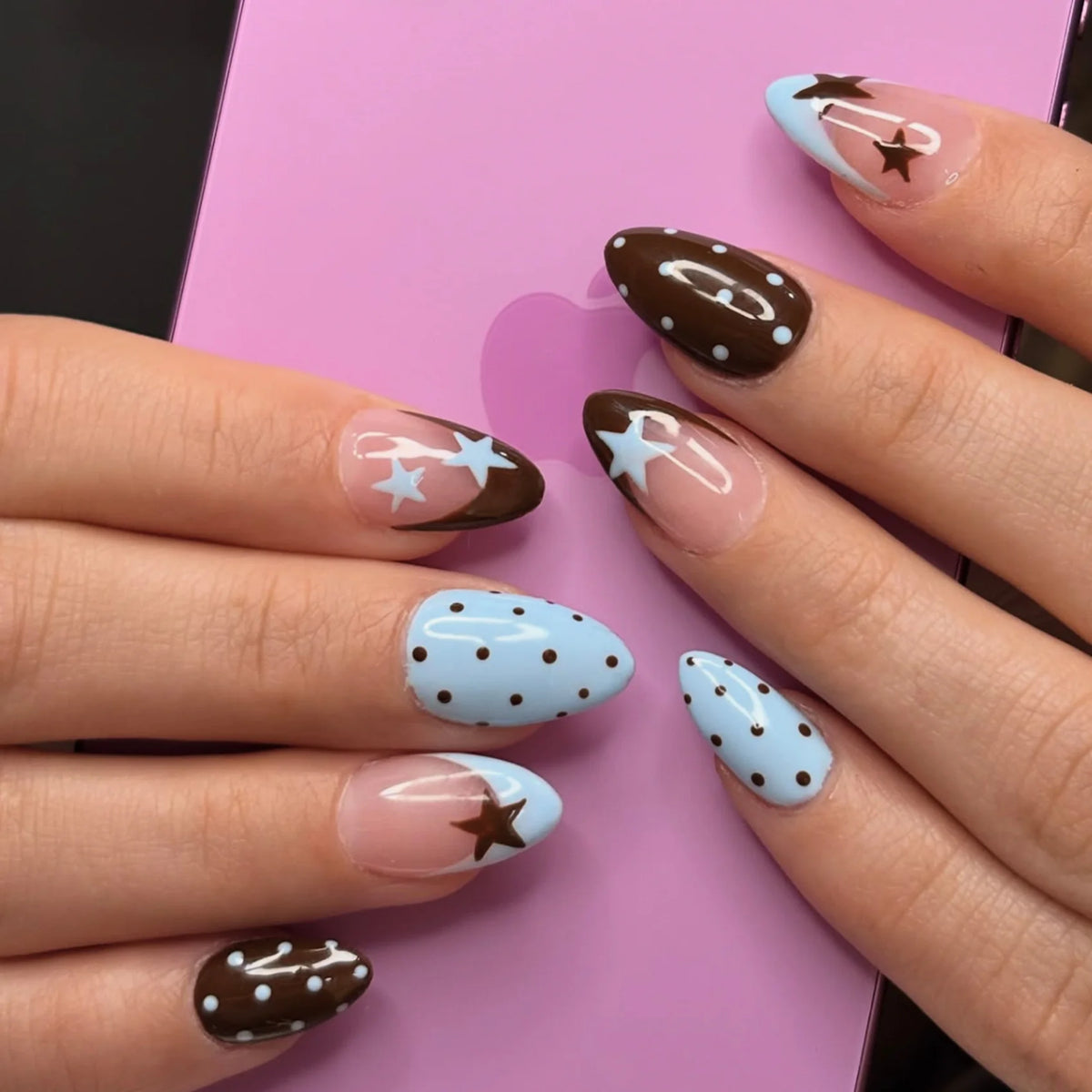Press-On Nail Set Stiletto Star Design Long-Lasting