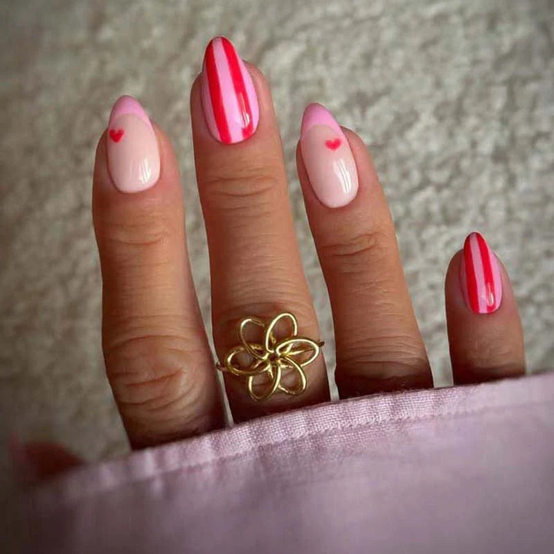 Press-On Nail Set Striped Design & Heart Accents