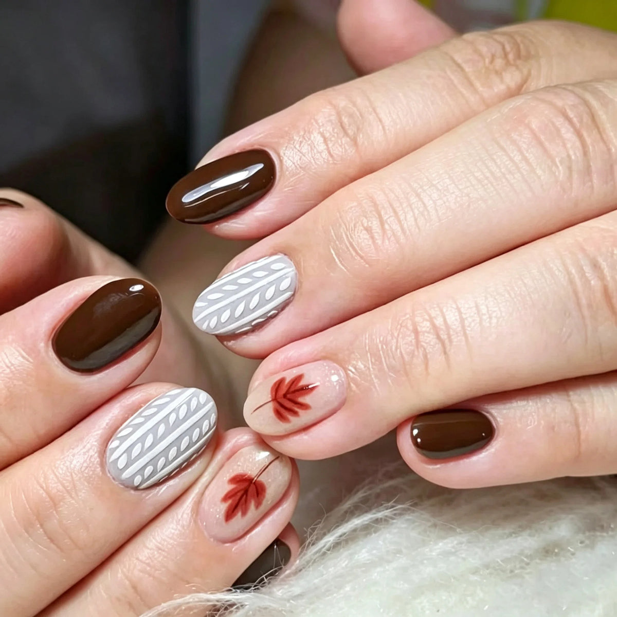 Press-On Nail Set Teal Leaf & Geometric Designs