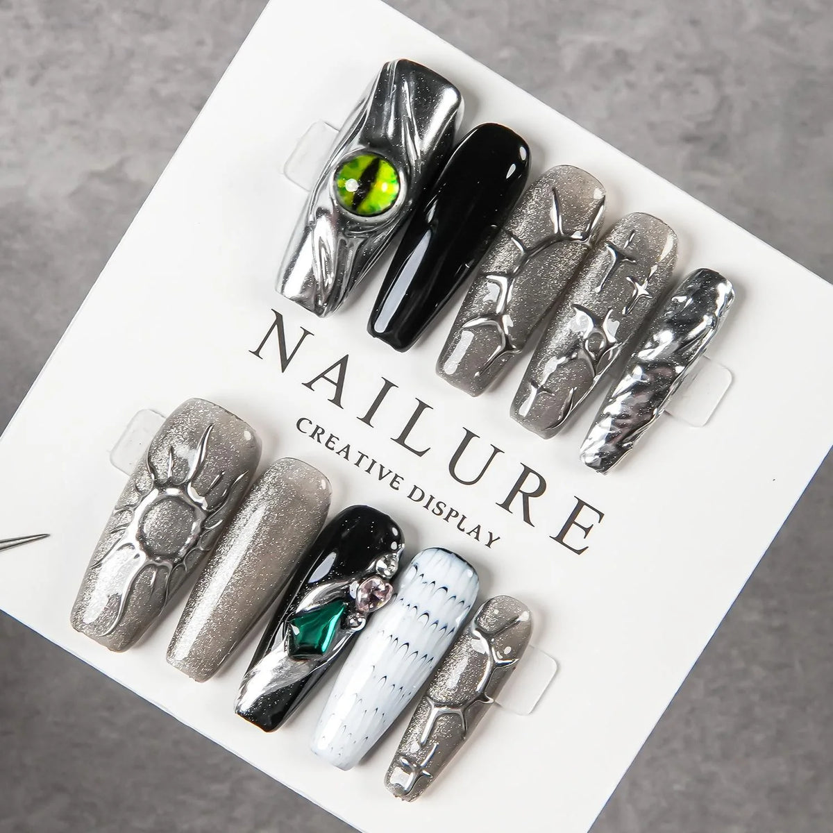Press-On Nail Set Textured Designs Peel & Stick Reusable