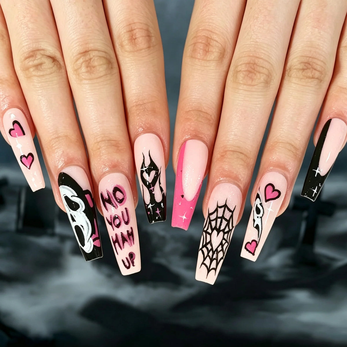 Press-On Nail Set Thematic Nail Art 24-Piece Easy Application
