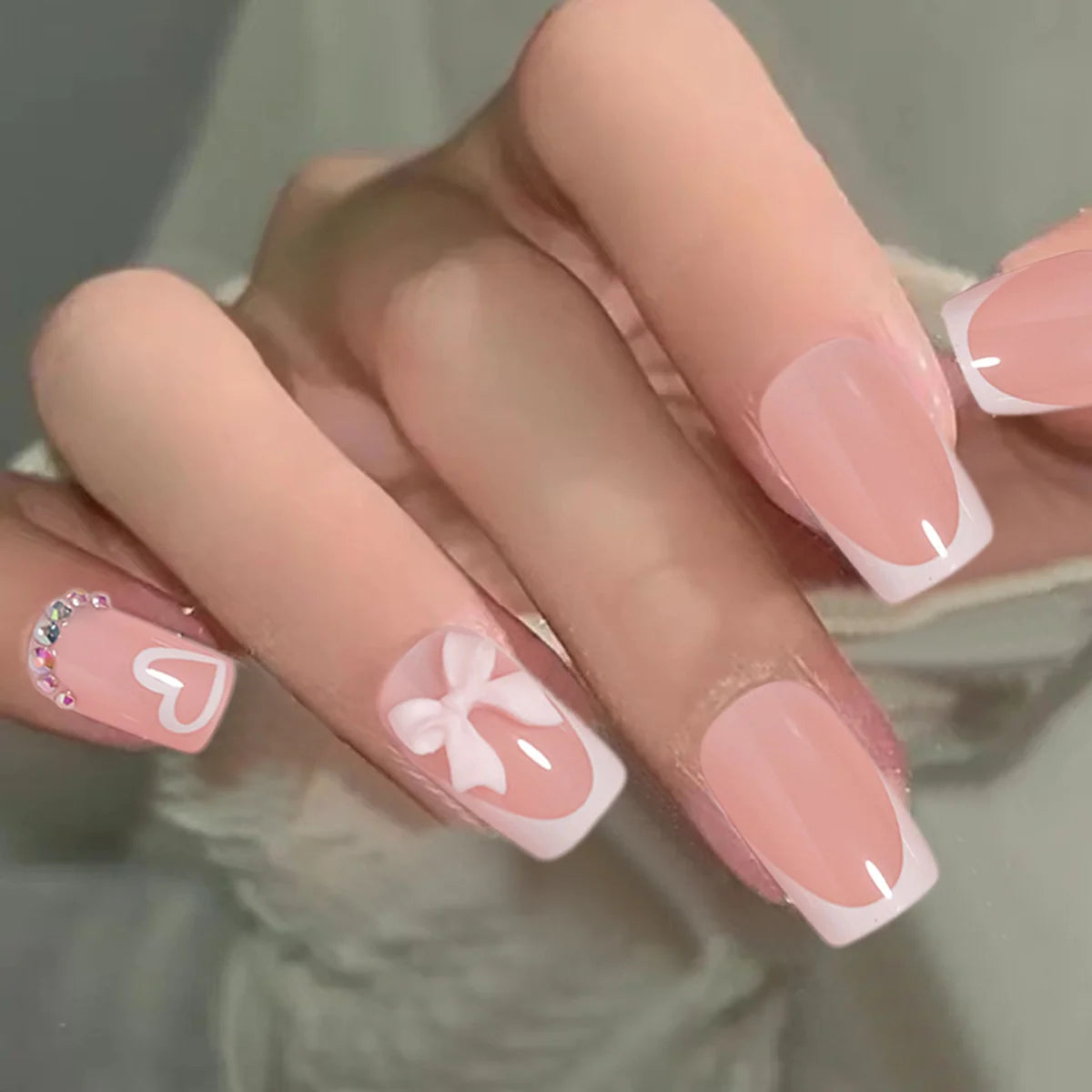 Press-On Nail Tips Decorative Designs One-Minute Application