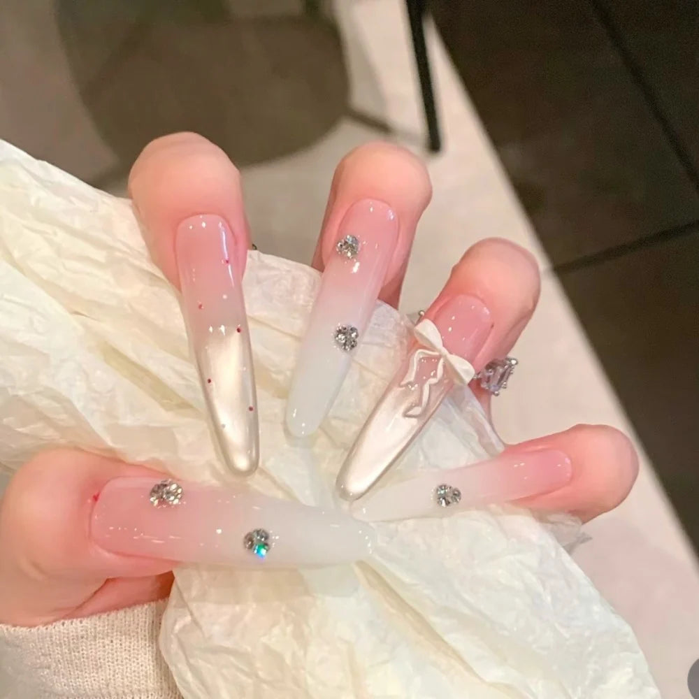 Press-On Nail Tips Floral Design Durable & Easy Application