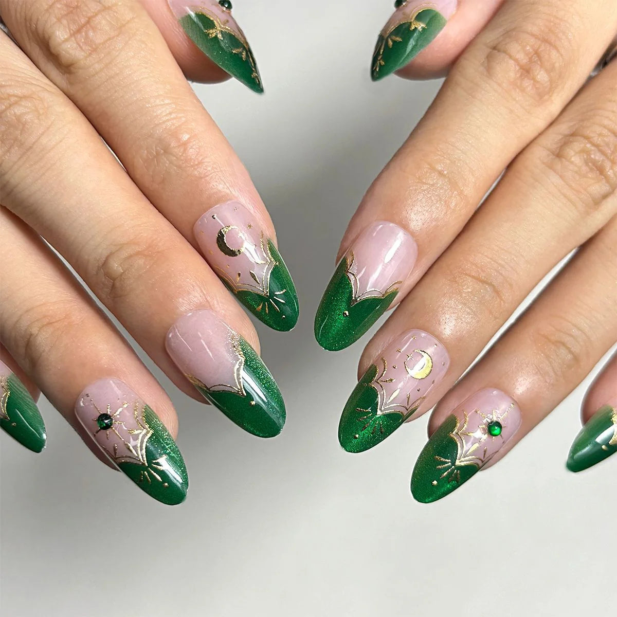 Press-On Nail Tips Green Floral Reusable Multiple Sizes