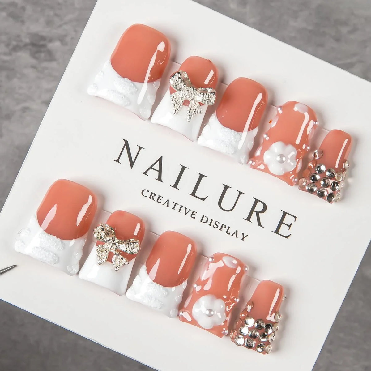 Press-On Nail Tips Peel And Stick Gemstone & Bow