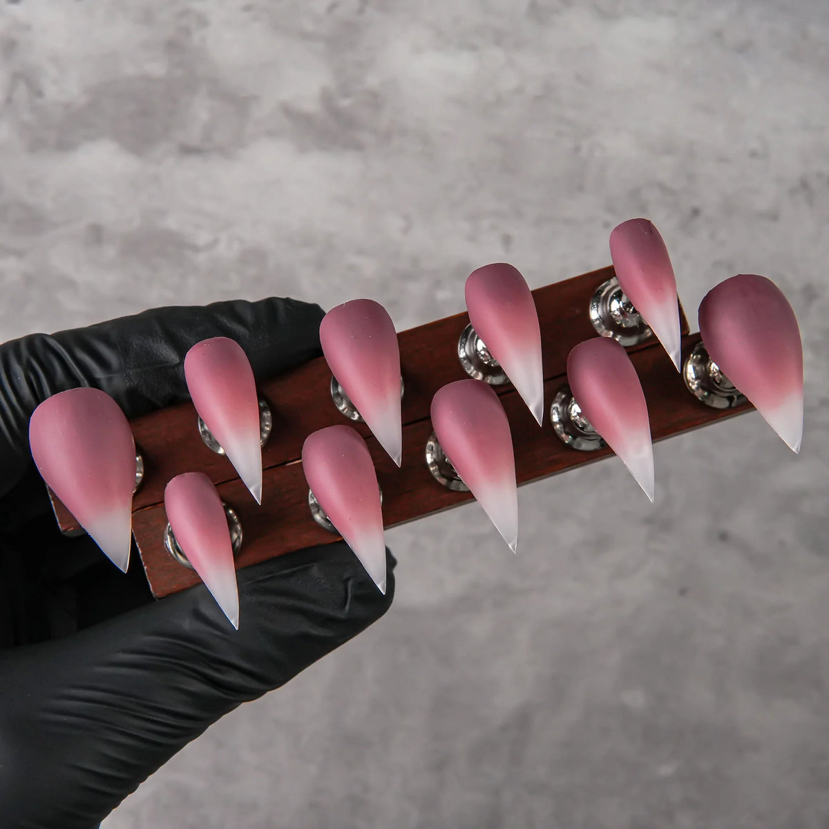 Press-On Nail Tips Stiletto Artistic Easy Application