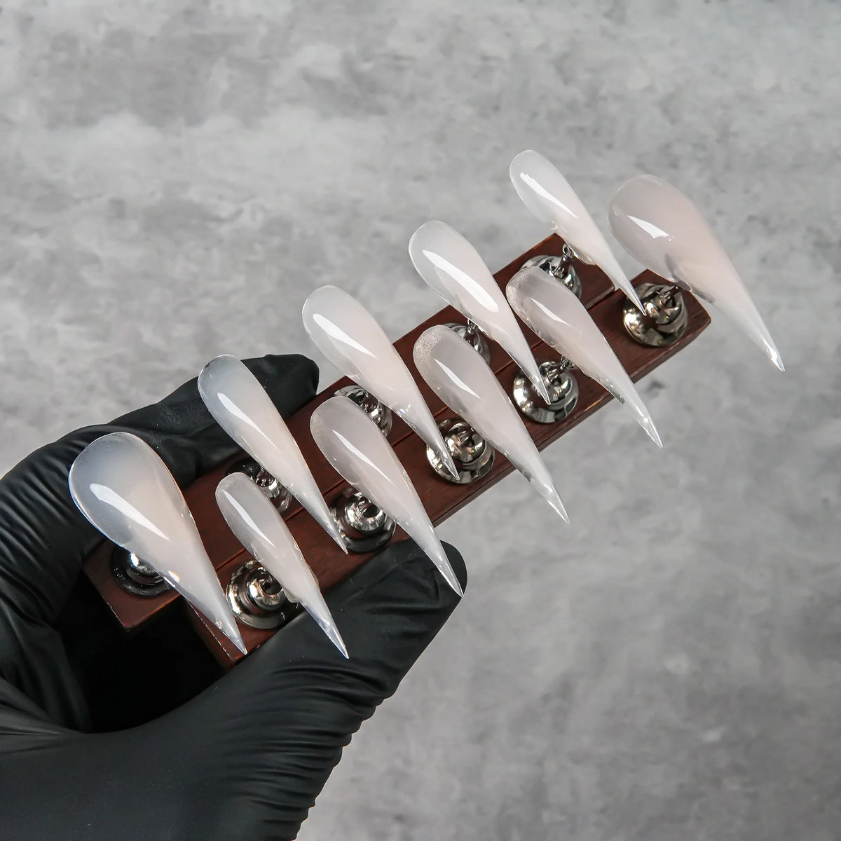 Press-On Nail Tips Stiletto Shape Adhesive Backing Glossy Finish