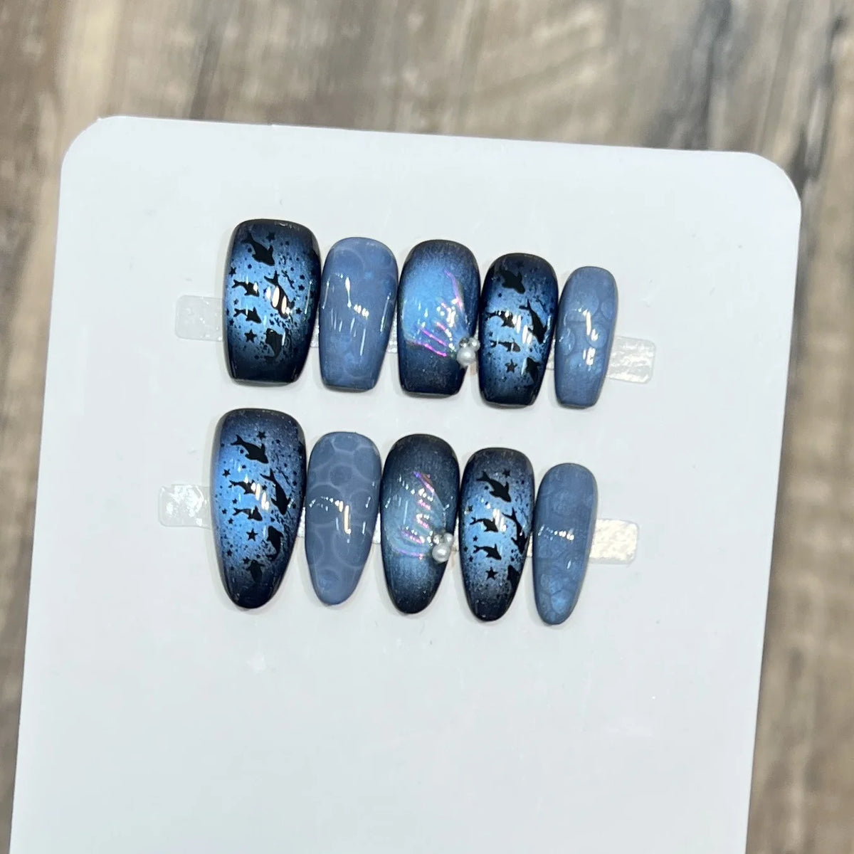 Press-On Nail Tips Vibrant & Artistic Non-Toxic Easy Application
