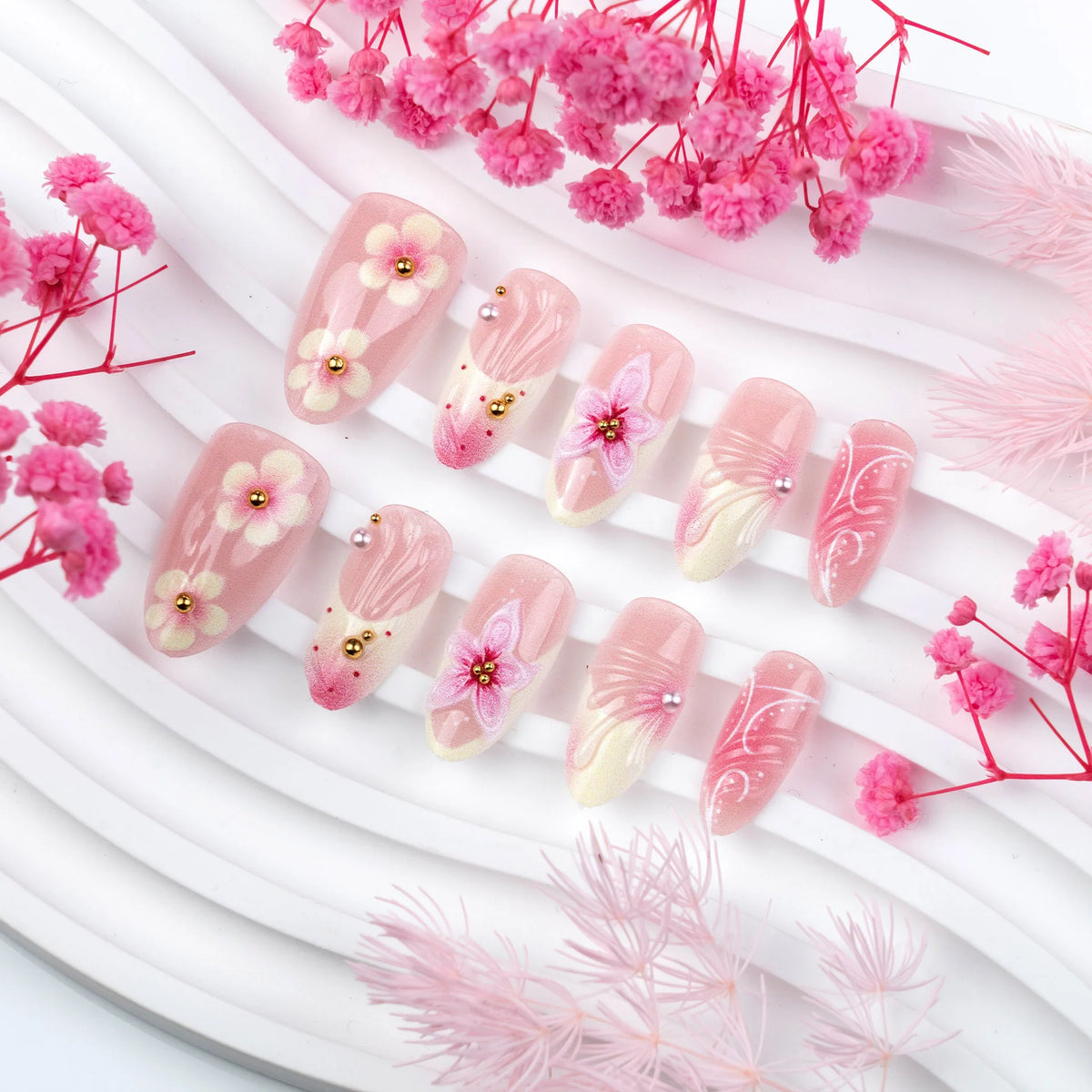 Press-On Nails 3D Floral Embellishments No Glue