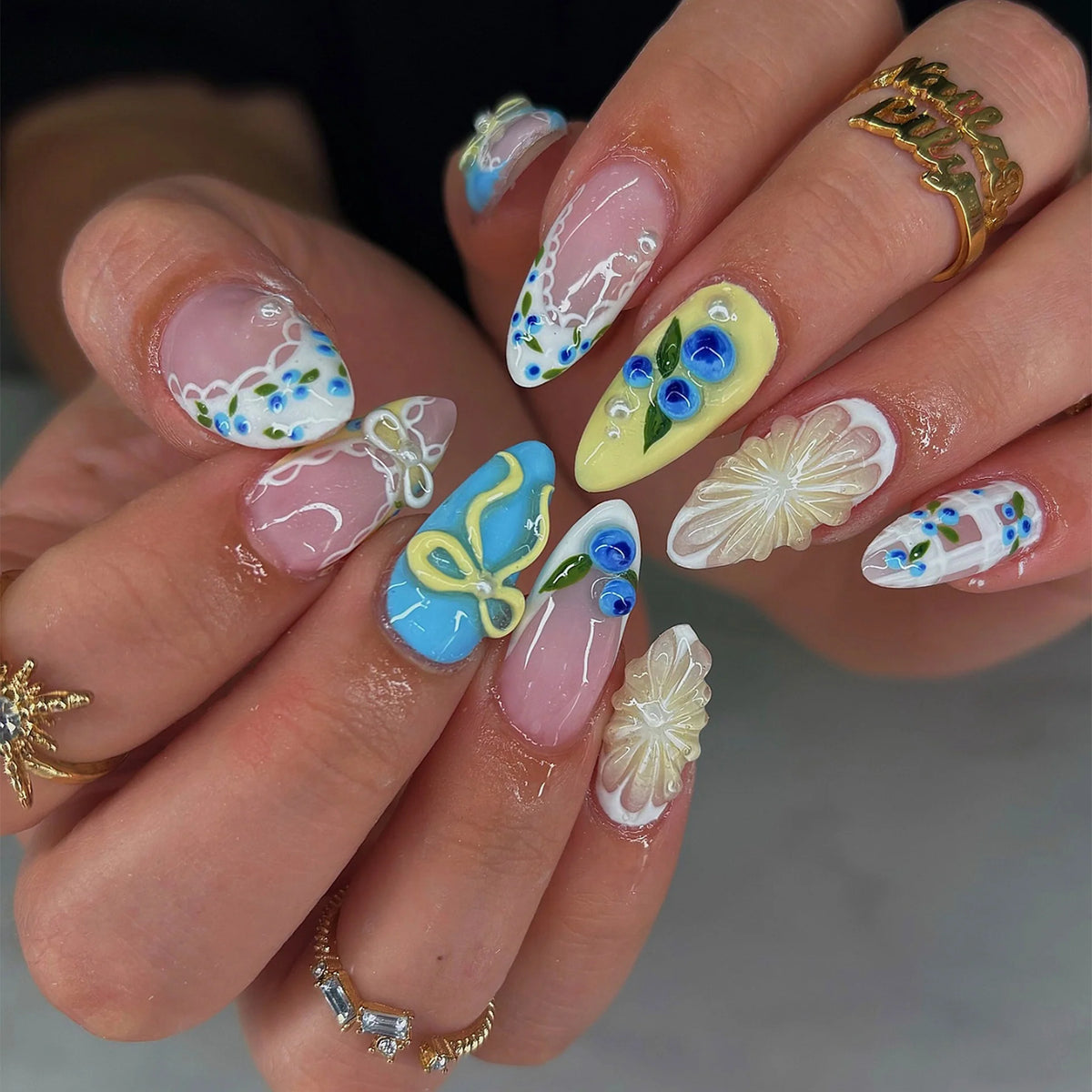 Press-On Nails 3D Floral Peel-And-Stick Salon Finish