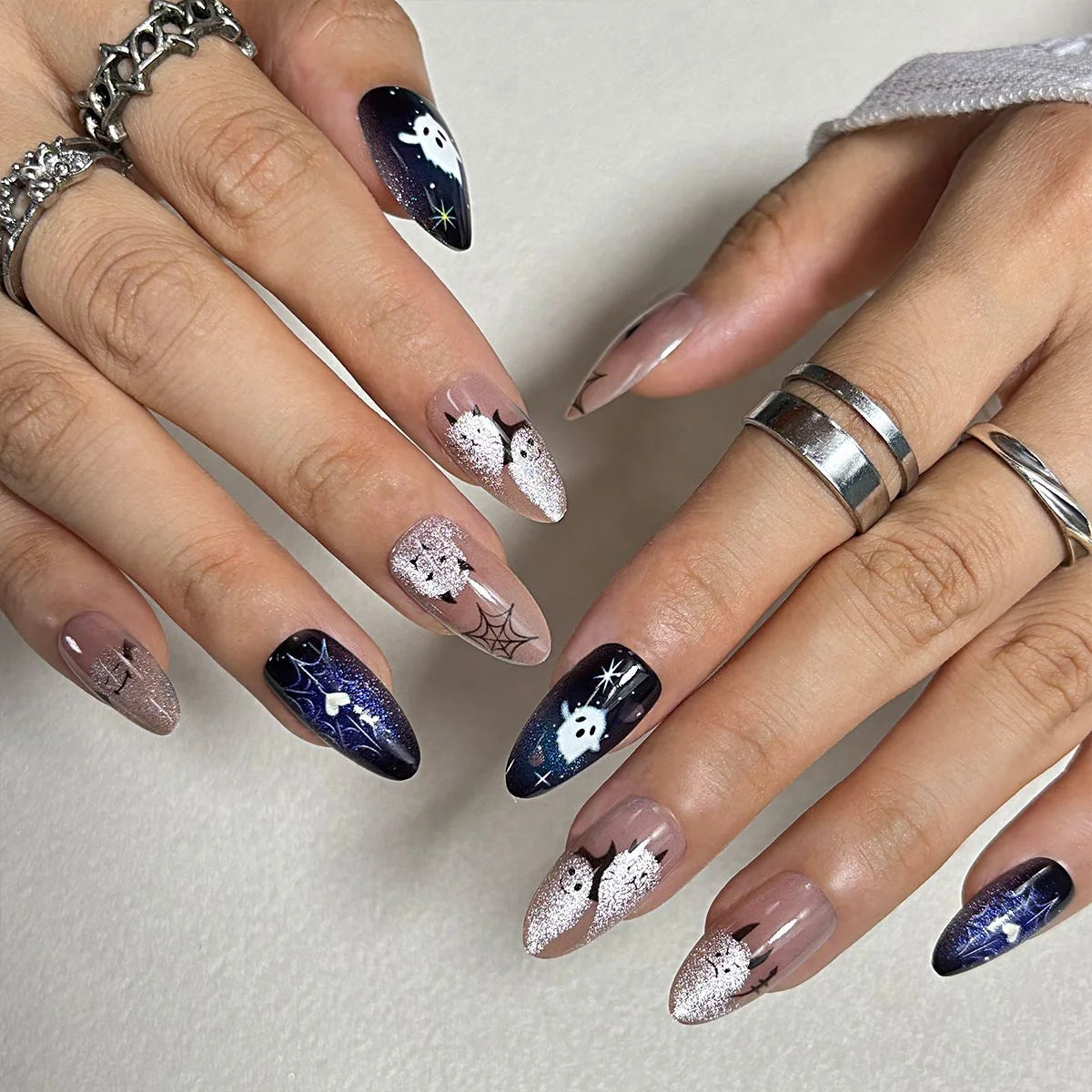 Press-On Nails Artful Patterned Peel-And-Stick Kit