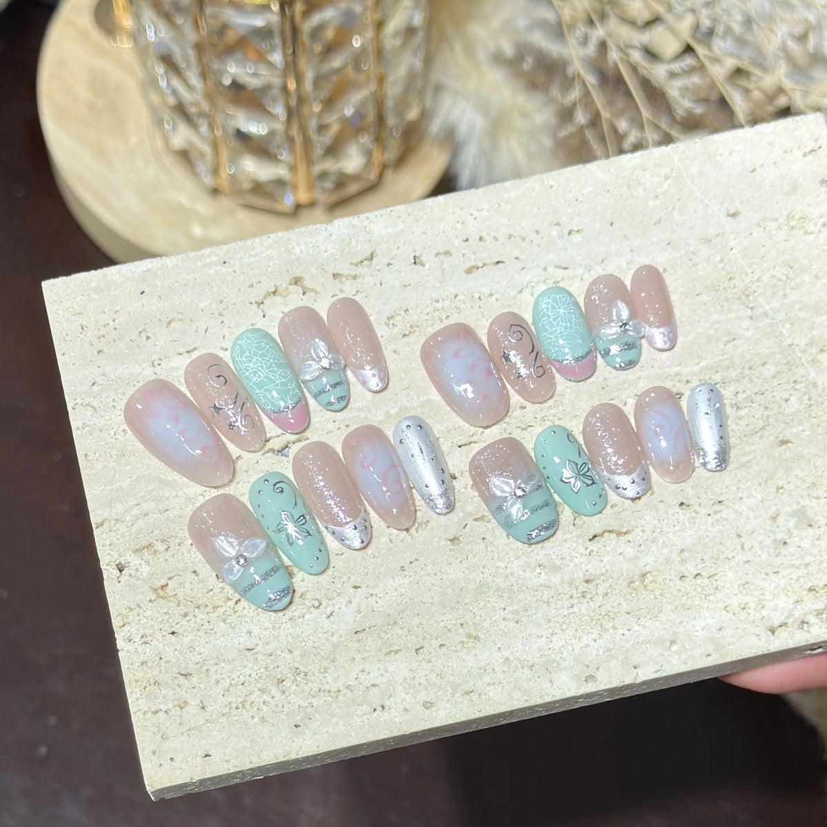 Press-On Nails Artistic Designs Reusable & Comfortable Fit