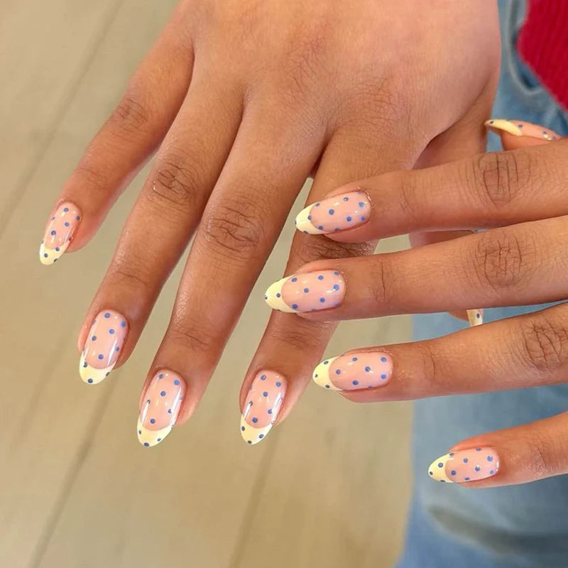 Press-On Nails Artistic Dot Design & Adhesive Strips