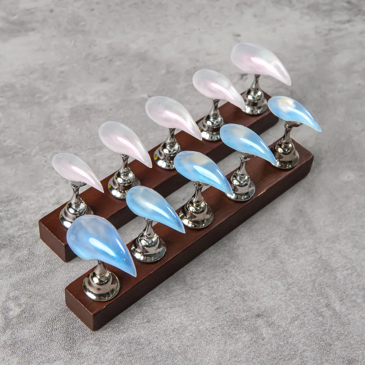 Press-On Nails Artistic Gradient Stiletto Reusable