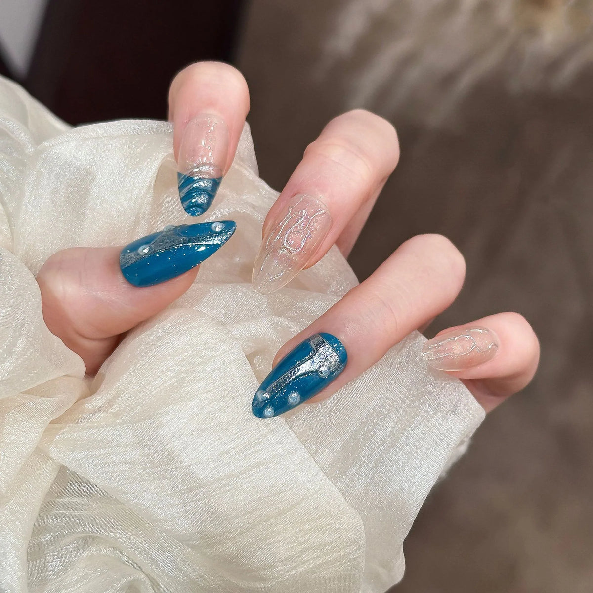 Press-On Nails Artistic Metallic Peacock Blue