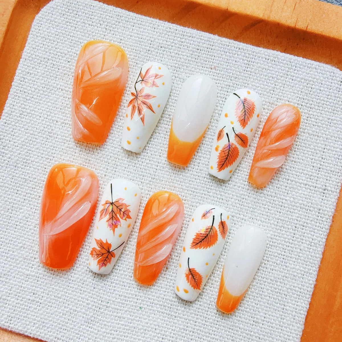 Press-On Nails Autumn Leaf Design Long-Lasting