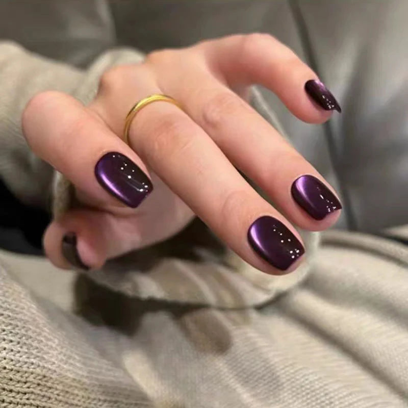 Press-On Nails Festive Designs Buffing Strips & Gel Polish