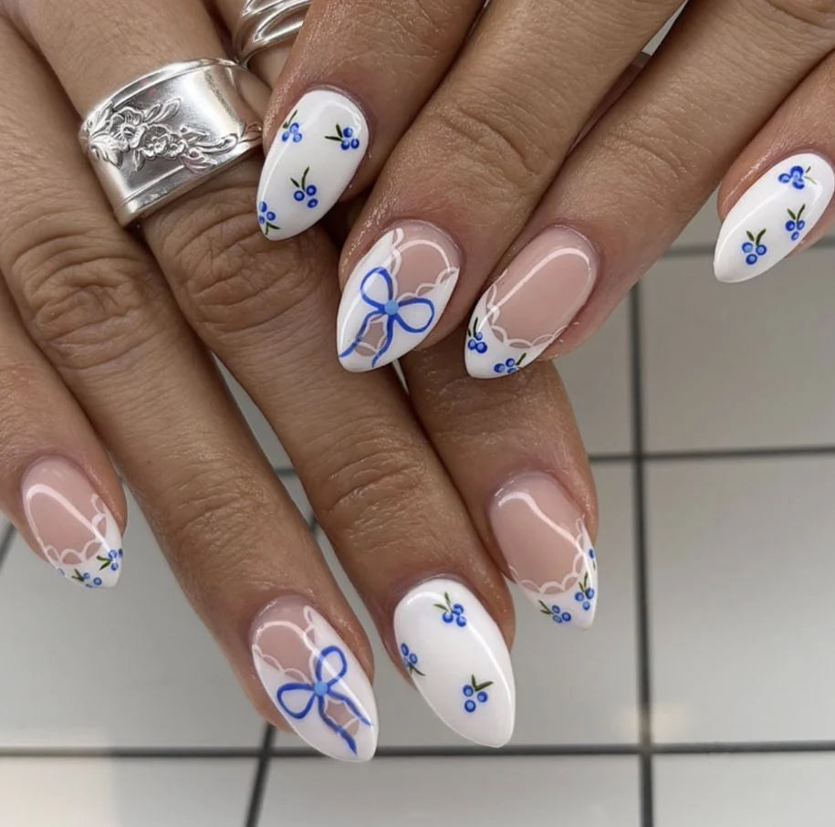 Press-On Nails Festive Designs Buffing Strips & Gel Polish