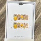 Press-On Nails Floral Accent Reusable Long-Lasting Hold