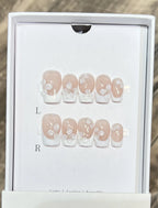 Press-On Nails Floral Accent Reusable Long-Lasting Hold