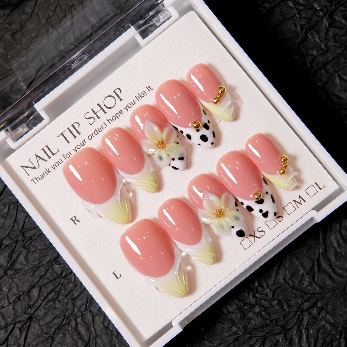 Press-On Nails Floral Accent Reusable Multiple Sizes