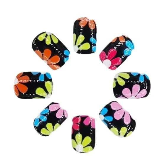 Press-On Nails Floral Black Chip-Resistant & Easy Application