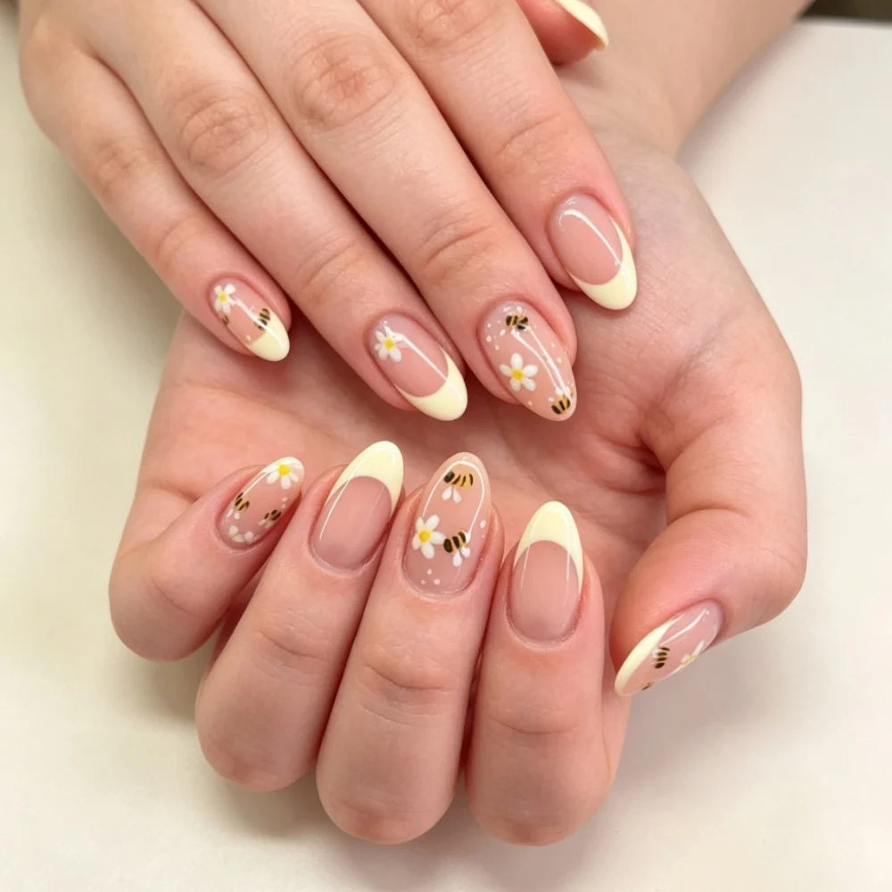 Press-On Nails Floral Design Comfort Fit & Long-Lasting