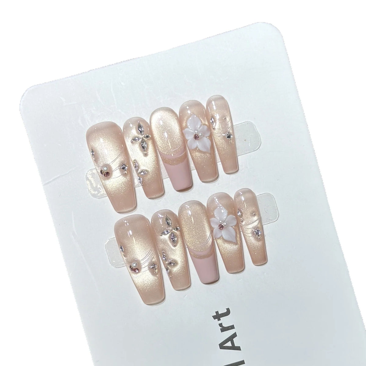 Press-On Nails Floral Design Easy Application & Long-Lasting Wear