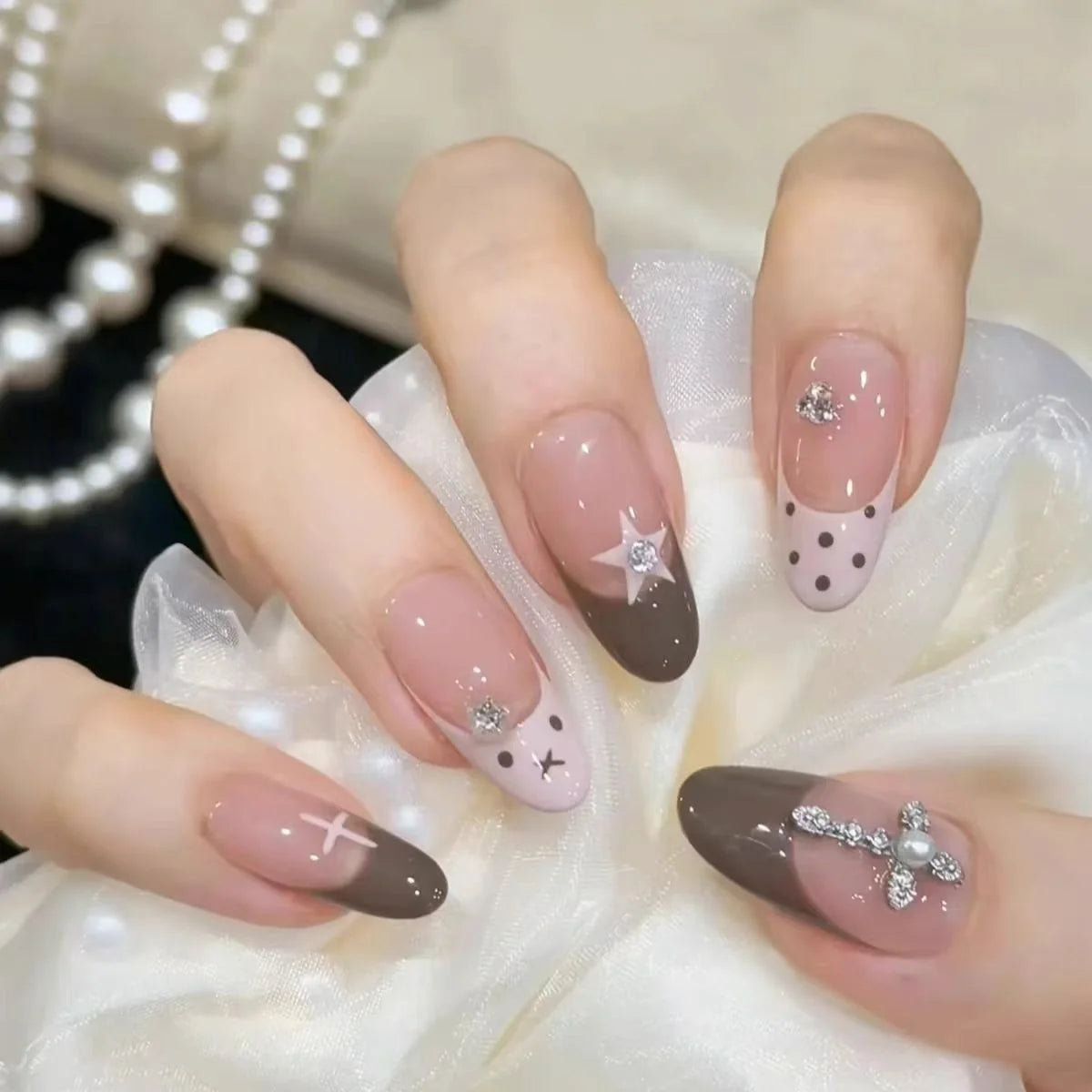 Press-On Nails Floral Design Glue-Free Instant Manicure