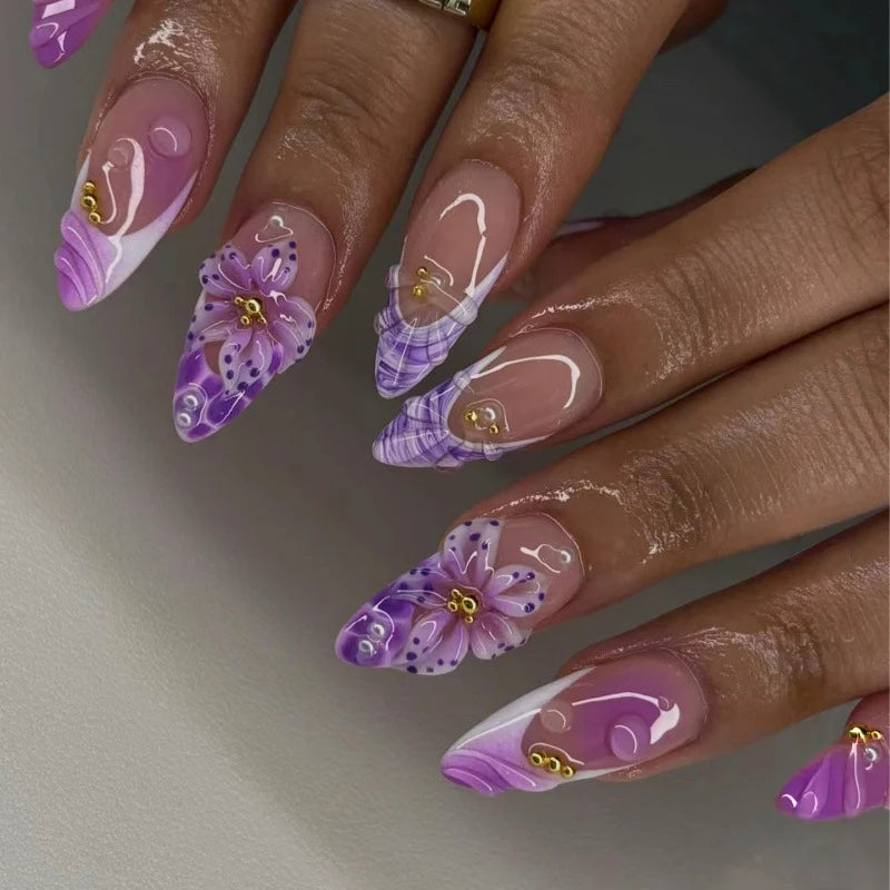 Press-On Nails Floral Design Lightweight & Easy Application