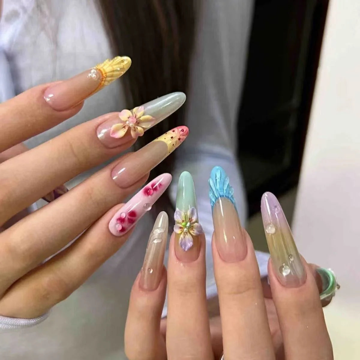 Press-On Nails Floral Design Reusable & Easy Application