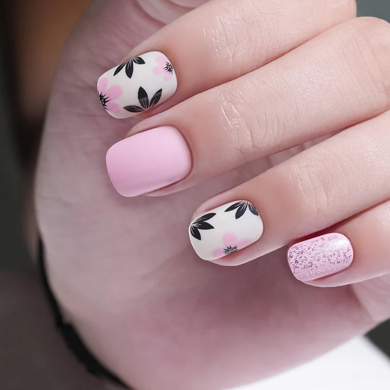 Press-On Nails Floral Design Reusable & Multiple Sizes