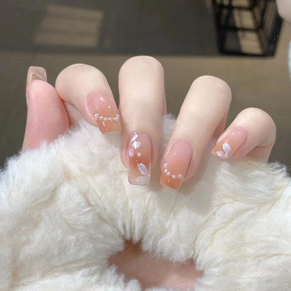 Press-On Nails Floral Design Reusable Peel-And-Stick