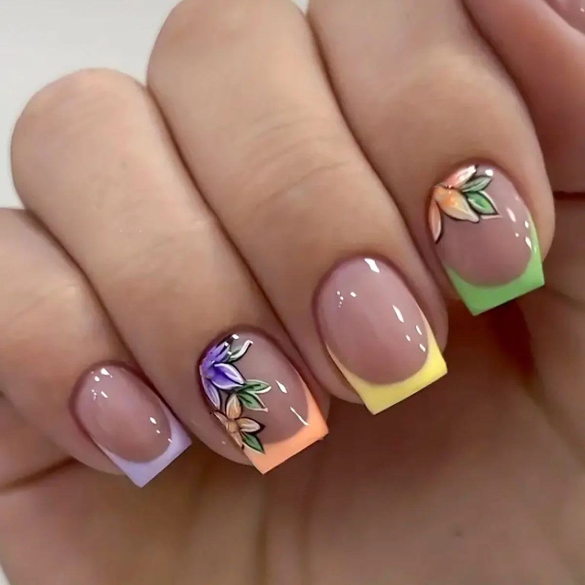 Press-On Nails Floral Design Salon-Quality