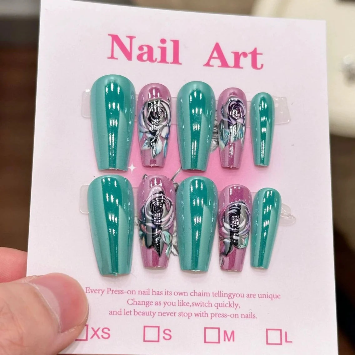 Press-On Nails Floral Design Salon-Quality Set of 24