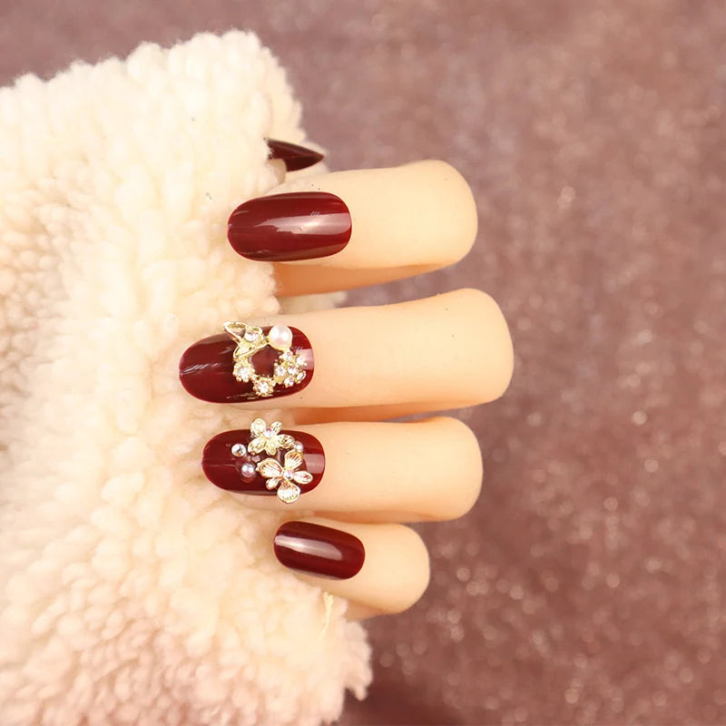 Press-On Nails Floral Embellished Durable & Comfortable Fit