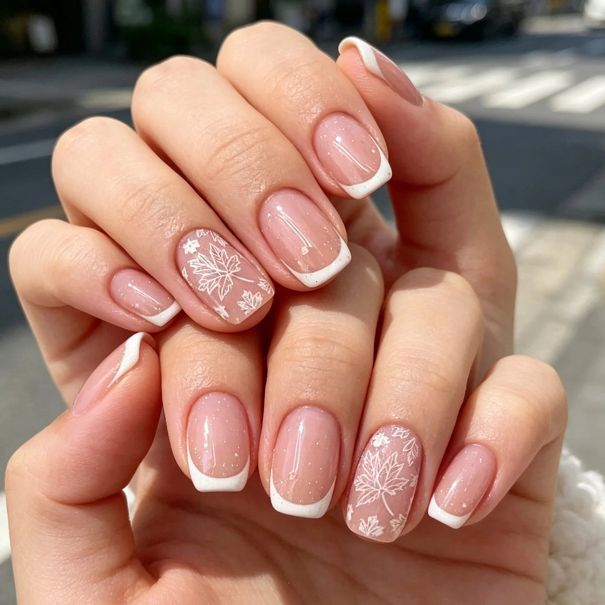 Press-On Nails Floral French Tip Chip-Resistant Set of 24