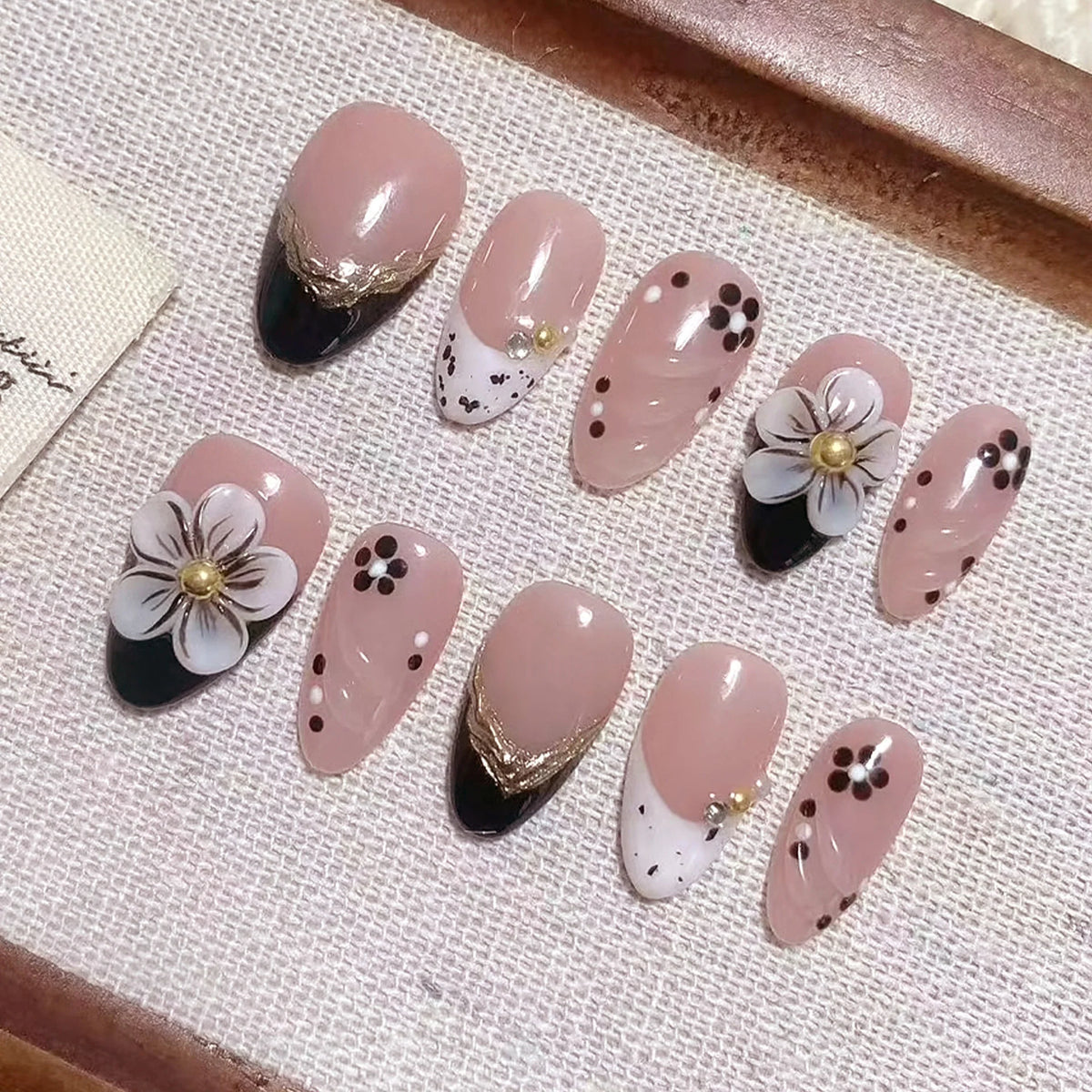 Press-On Nails Floral & Gem Embellished Reusable