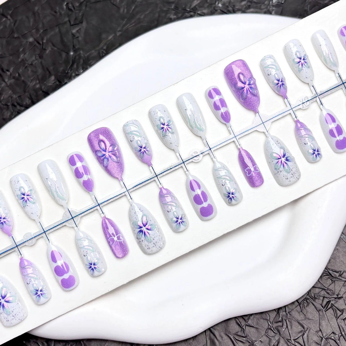 Press-On Nails Floral Reusable Adhesive Backing