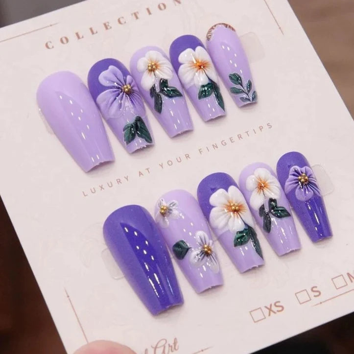 Press-On Nails Floral Reusable Set of 24