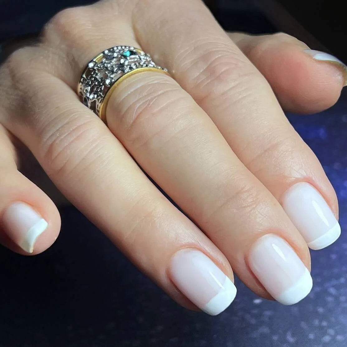 Press-On Nails French Tip Peel-And-Press Multiple Sizes