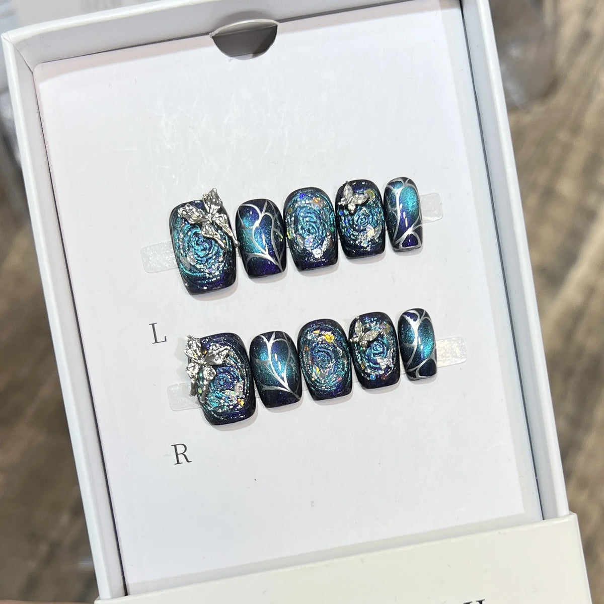Press-On Nails Galaxy Design Strong Adhesive