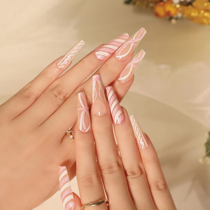 Press-On Nails Gingerbread & Snowflake Reusable Easy Application
