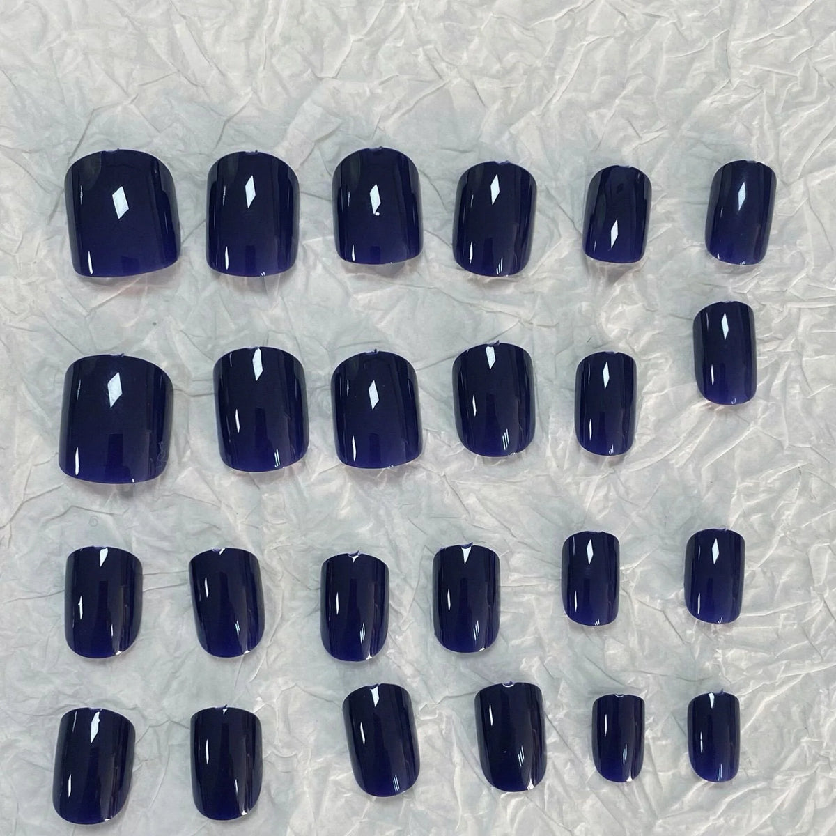 Press-On Nails Glossy Salon-Quality Set of 24